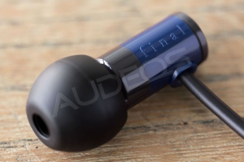 Final E1000 niebieskie #0.jpg