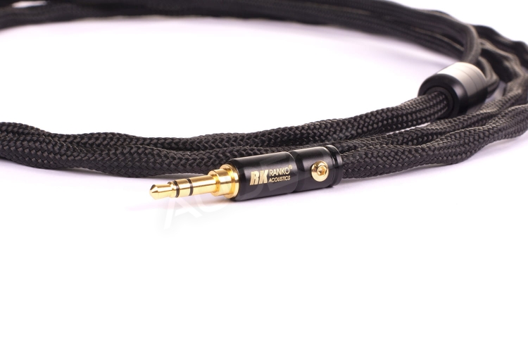 audeos_sennheiser_deluxe_ranko 3.5.jpg