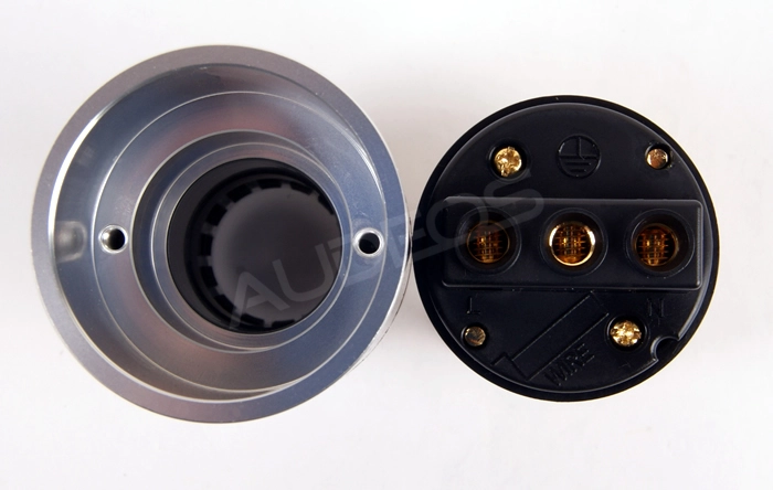 schuko-carbon-rhodium-plated3.jpg