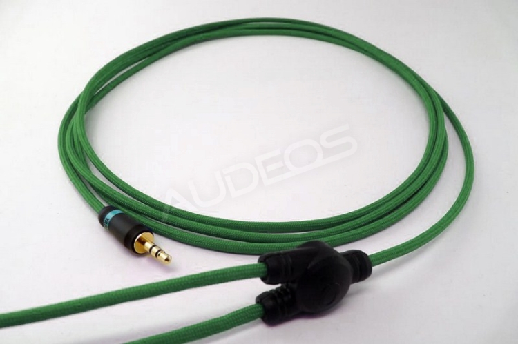dark green - canare starquad l-4e5c, yarbo.jpg