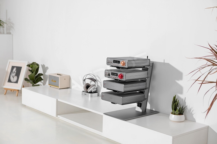 Burson Mothership 01