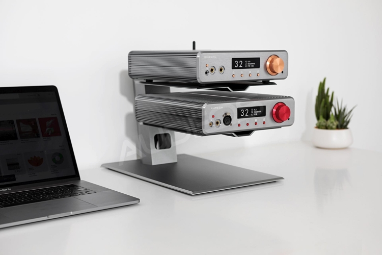 Burson Mothership 01