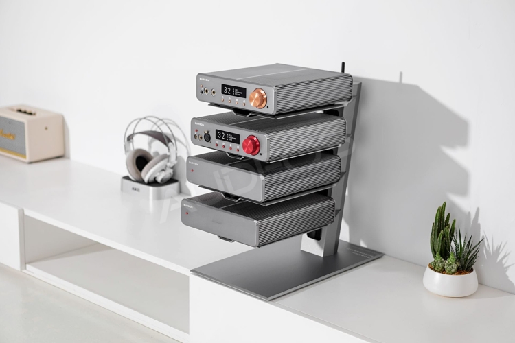 Burson Mothership 02