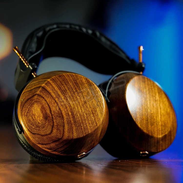 ZMF Atrium Closed Aged Cherry