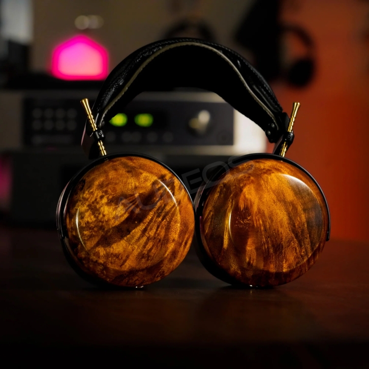 ZMF Verite Closed Ambered Camphor Burl