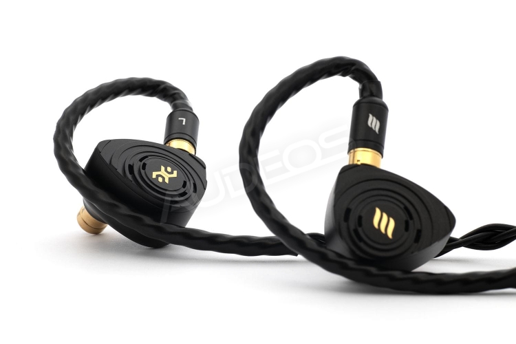 Effect Audio x Elysian Acoustic Labs PILGRIM:NOIR IEM 1DD+3BA