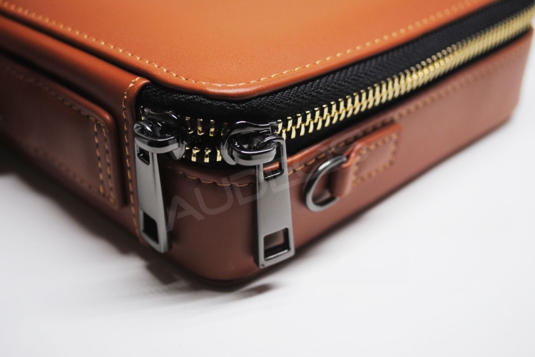 PLUSSOUND Leather Modular Case